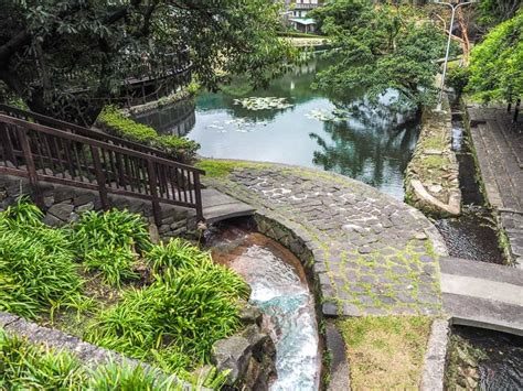  Das Qianshan-Park: Ein grünes Juwel der Ruhe für gestresste Großstadtmenschen!