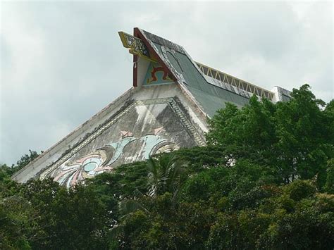 Die Casa Feliz - Eine versteckte Perle Kolonialer Architektur in Zamboanga!