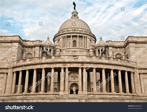 Der Victoria Memorial: Ein architektonisches Juwel der britischen Kolonialzeit!